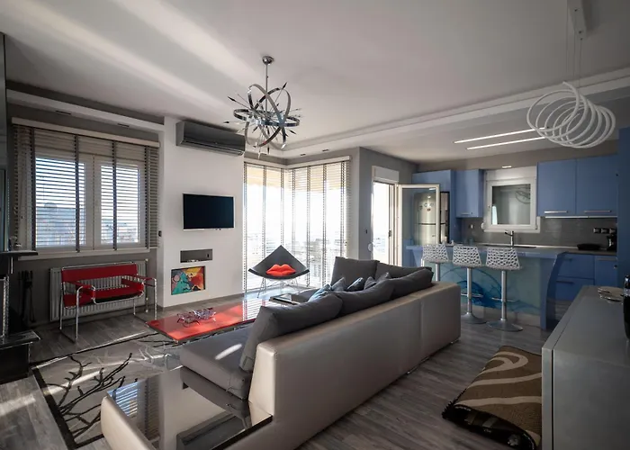 F & B Collection - Seaview 2 Bedroom Flat