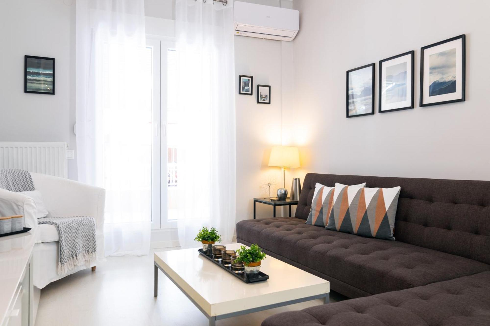 F & B Collection - 2 Bedroom Flat Apartment